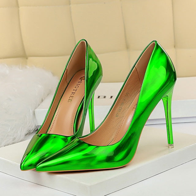European and American High Heels with Hollow Design